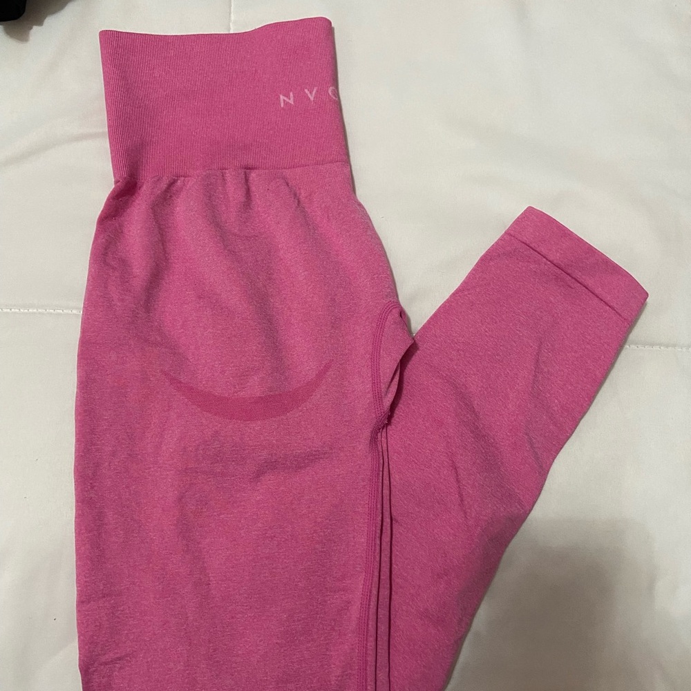 NVGTN contour leggings